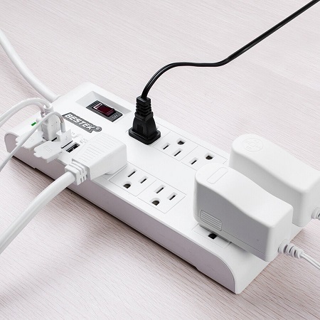 8 Outlet Power Strip