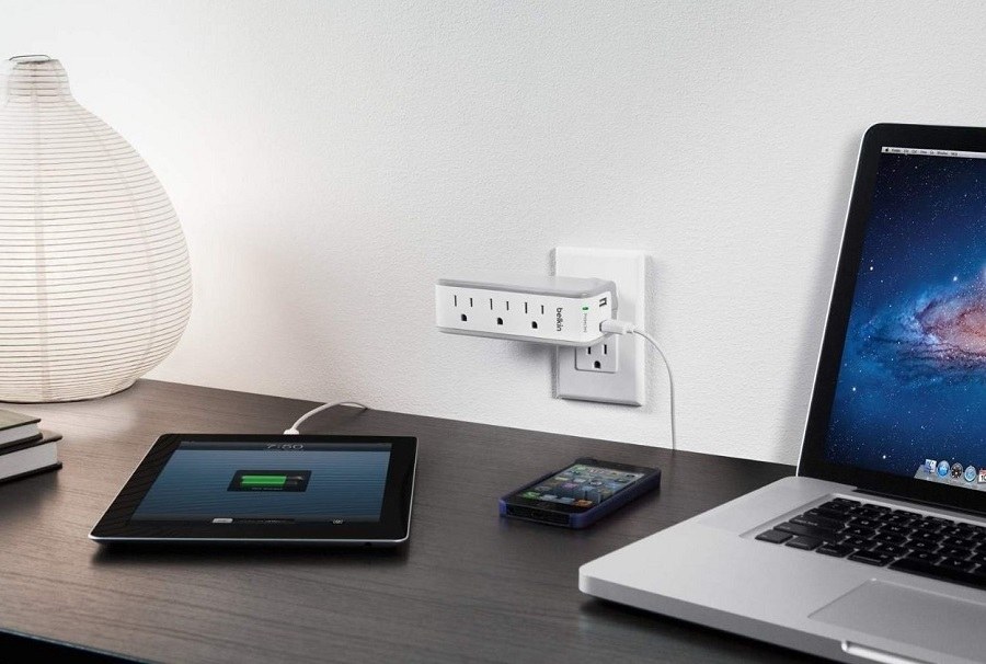 Keeping Your House Safe With Surge Protectors